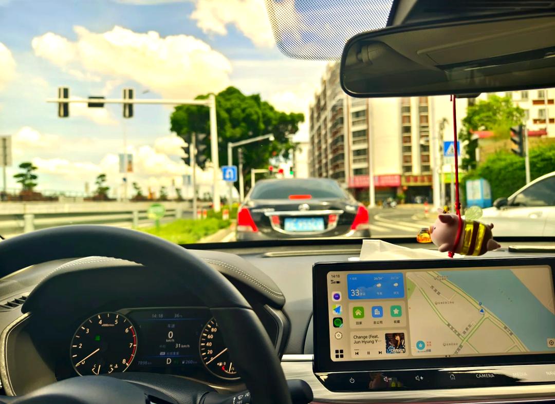 亿连手机互联车机版(亿连手机互联车机版怎么全屏)